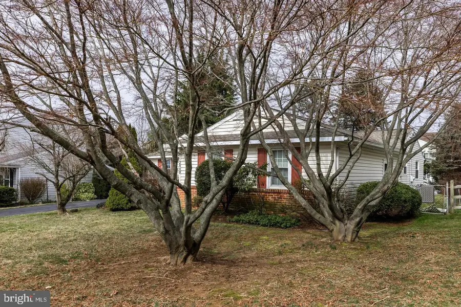 2849 E Oakland Dr, Wilmington, DE 19808 - Image #3