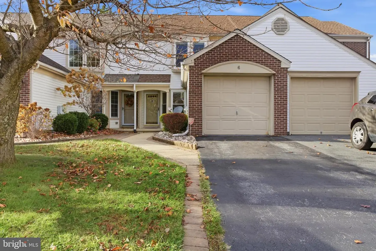 6 Lake Tahoe Cir, Bear, DE 19701 - Image #1