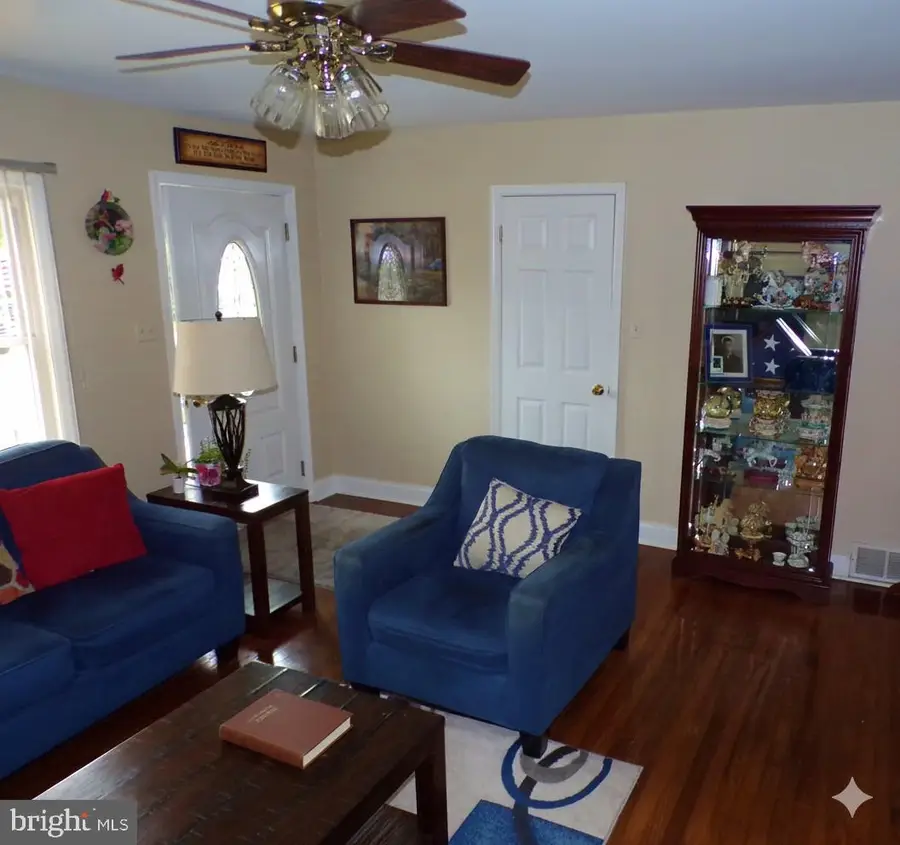 7 Median Dr, Wilmington, DE 19803 - Image #3