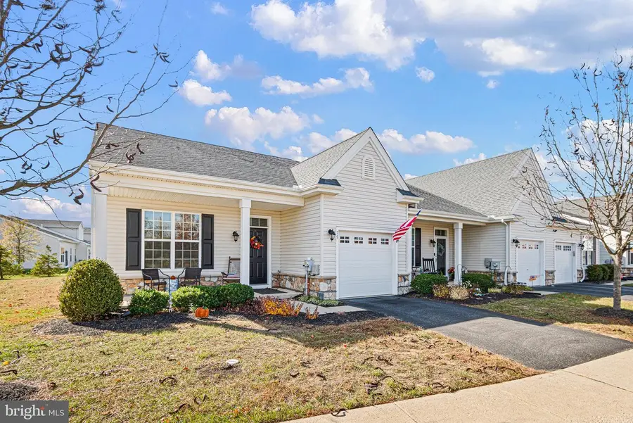 77 Grand National Ln #12, Newark, DE 19702 - Image #2