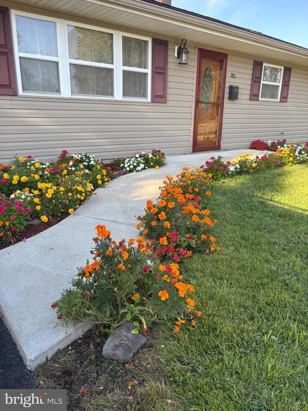 901 Birchwood Dr, NEWARK, DE 19713