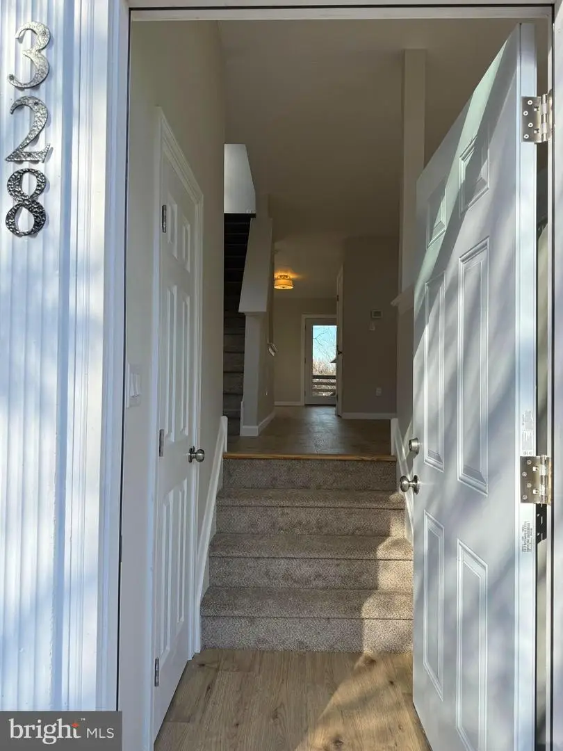 328 Victoria Blvd, Newark, DE 19702 - Image #3