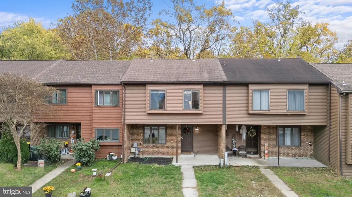 5537 Doral Dr, Wilmington, DE 19808 - Image #1