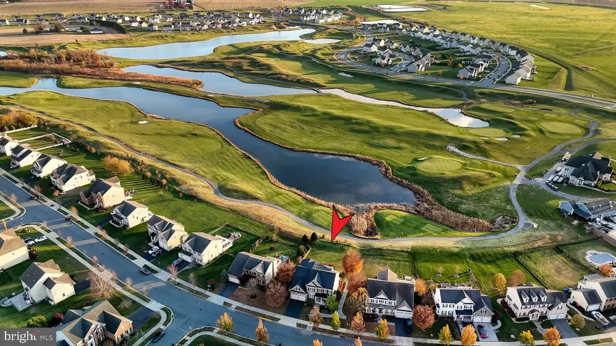 222 E Crail Ct, Middletown, DE 19709 - Image #2