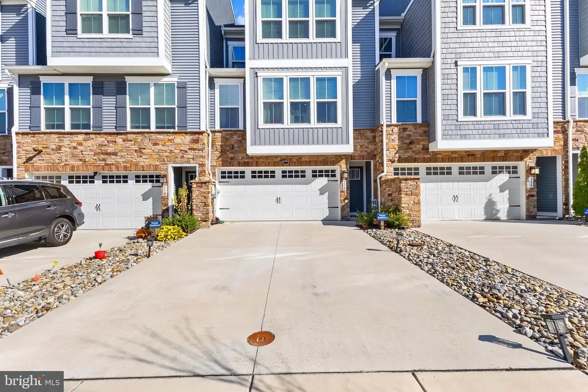 116 Torrey Dr, Newark, DE 19702 - Image #1