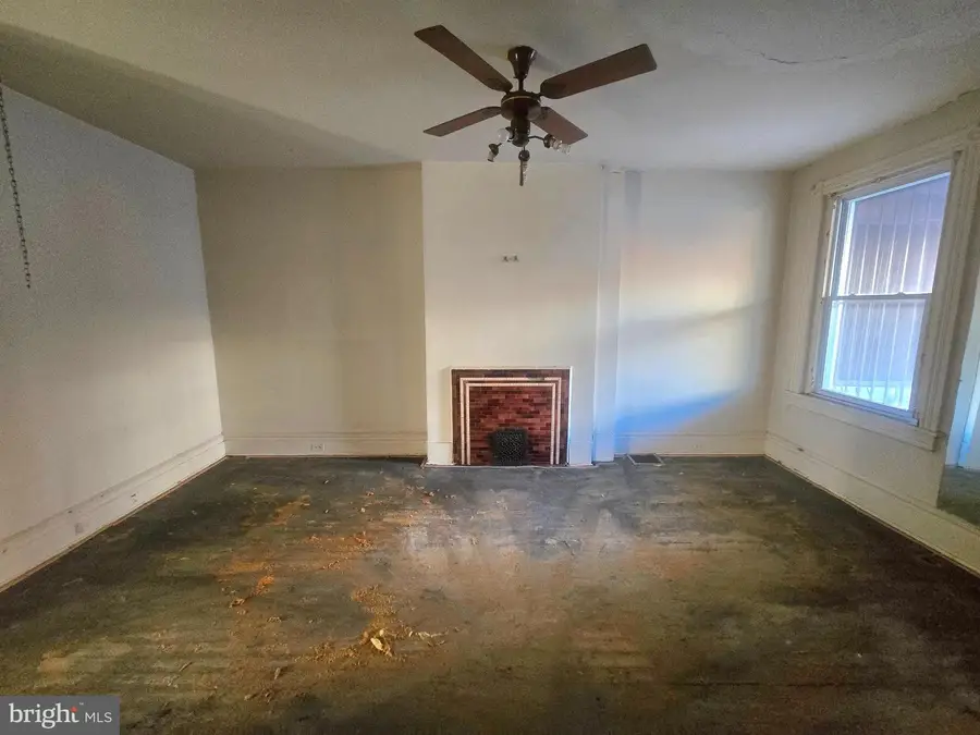 1102 W 4th St, Wilmington, DE 19805 - Image #2