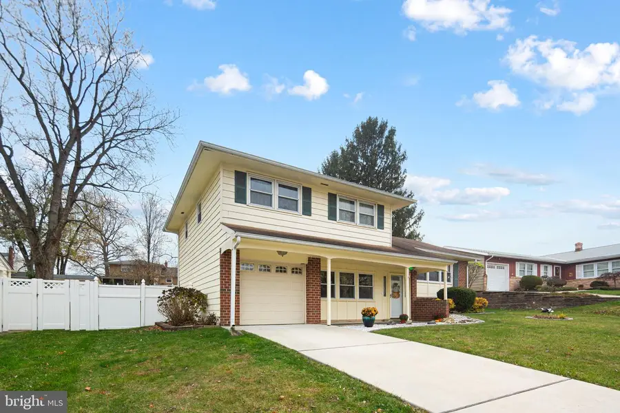 35 Vansant Rd, Newark, DE 19711 - Image #2