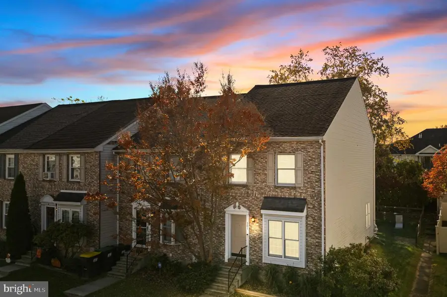 301 Goldsmith Ln, Newark, DE 19702 - Image #2