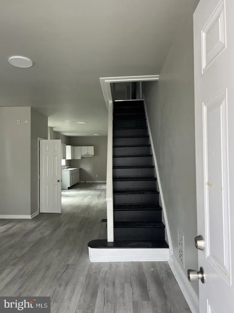 8 E 24th St, Wilmington, DE 19802 - Image #2