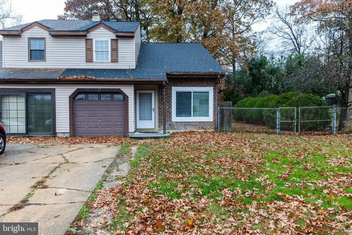 17 Lanford Rd, New Castle, DE 19720 - Image #1