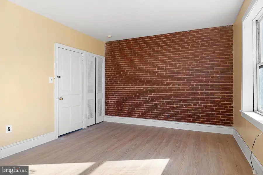 411 W 8th St, Wilmington, DE 19801 - Image #3