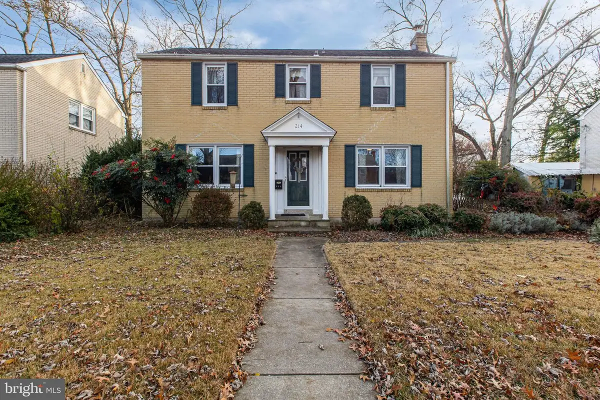 214 Waverly Rd, Wilmington, DE 19803 - Image #1
