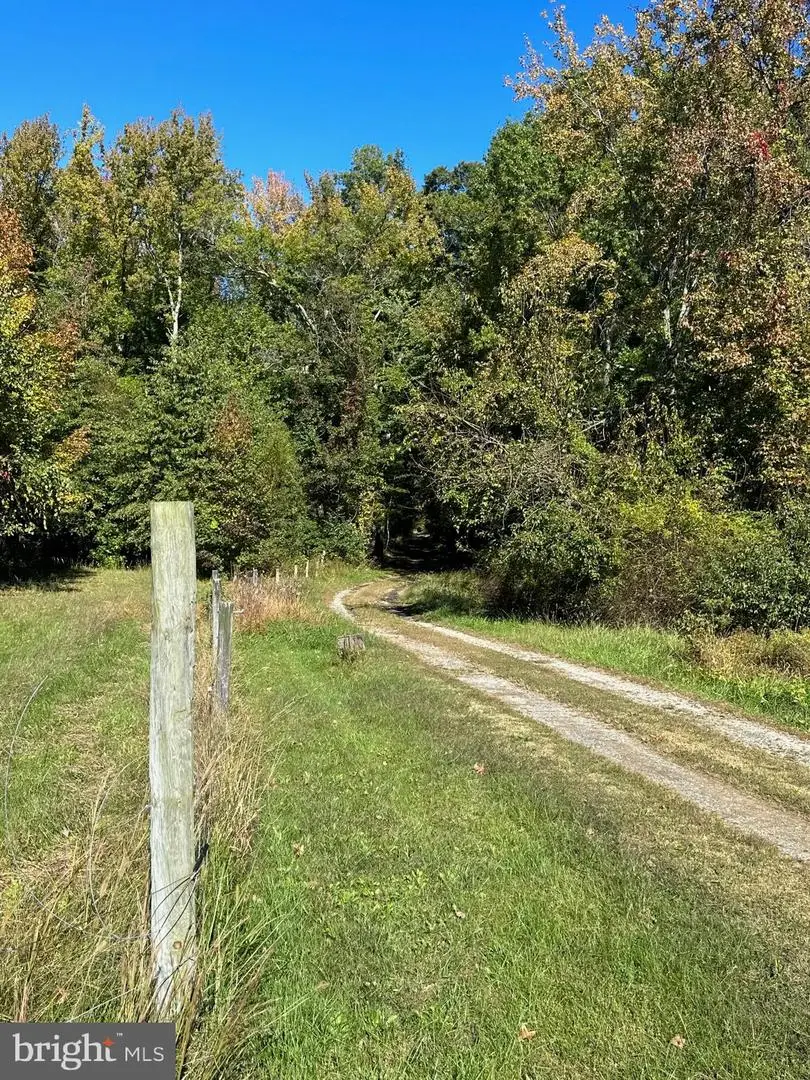 1038 Fieldsboro Rd, Townsend, DE 19734 - Image #1