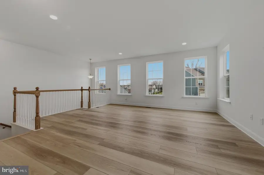 253 Grove View Dr, Hockessin, DE 19707 - Image #2