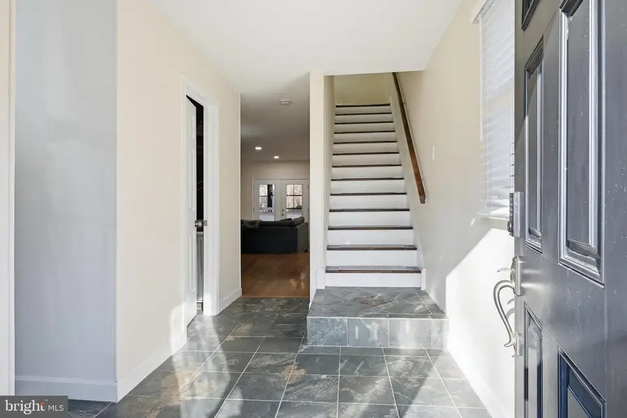 4 Variton Dr, Wilmington, DE 19810 - Image #2