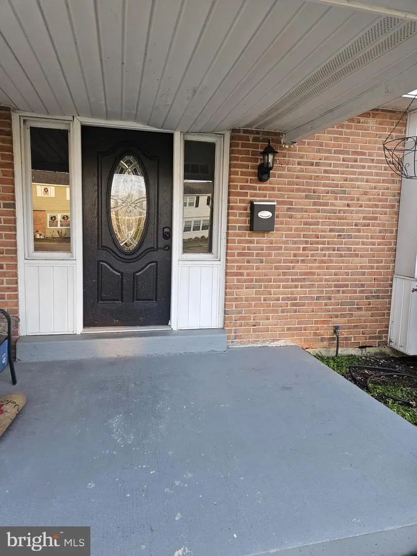 4002 Greenmount Dr, Wilmington, DE 19810 - Image #2