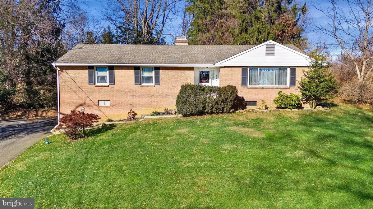 213 Valley Ln, Hockessin, DE 19707 - Image #1