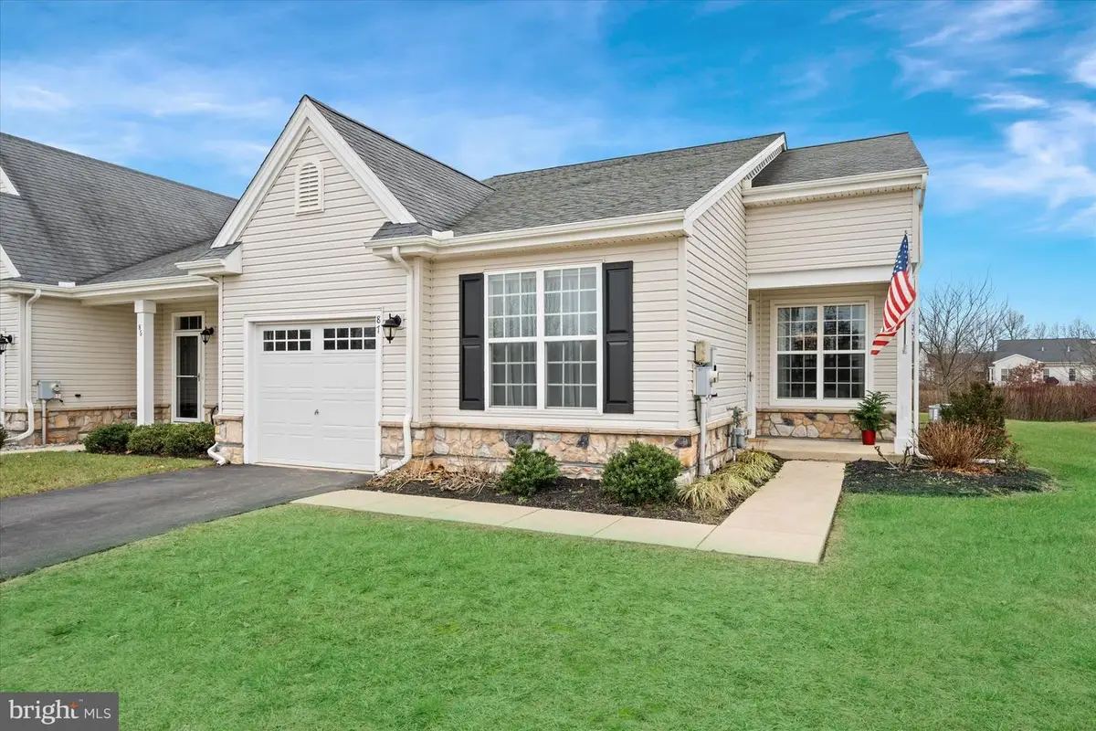 87 Grand National Ln, Newark, DE 19702 - Image #1