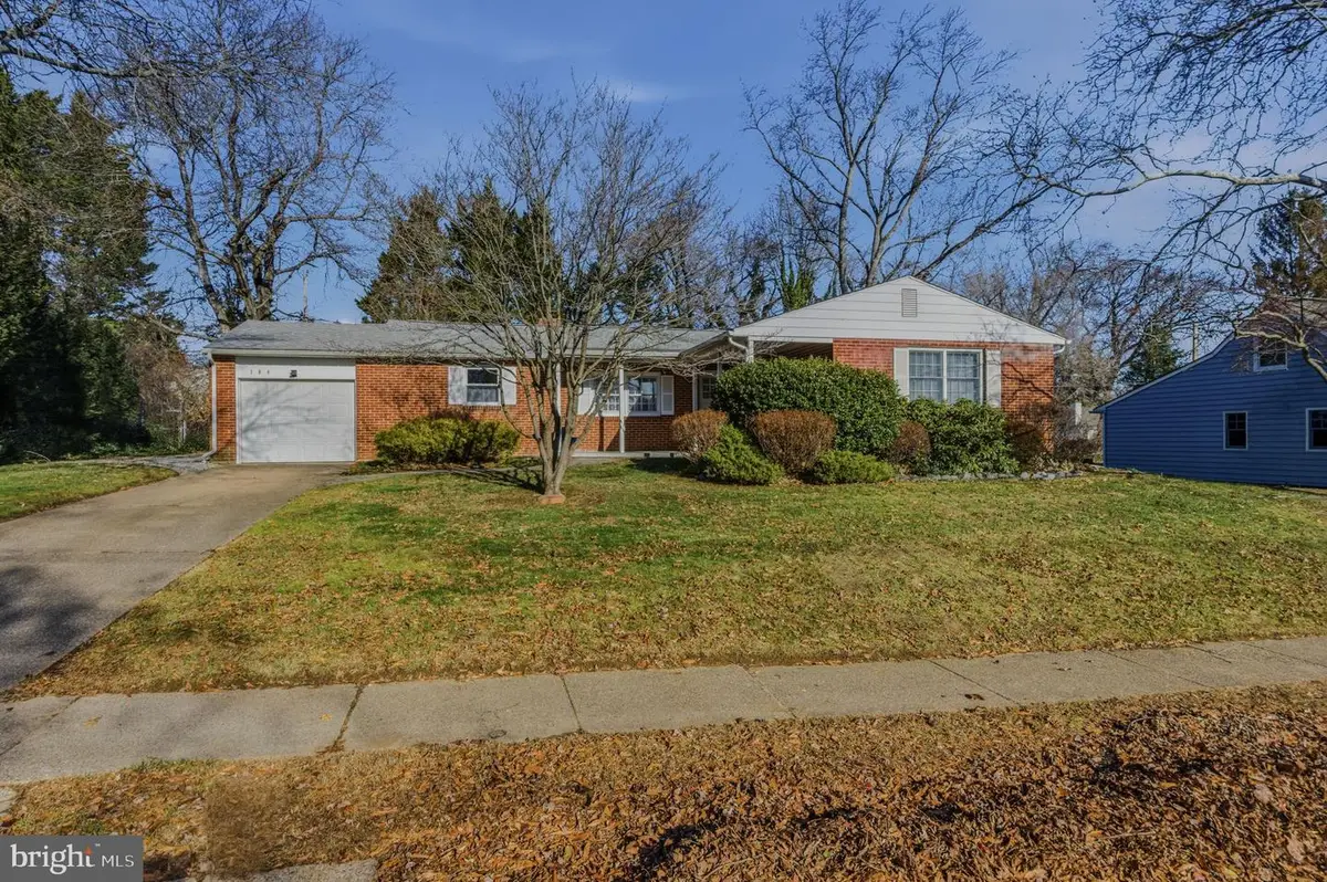 104 Country Club Dr, Newark, DE 19711 - Image #1