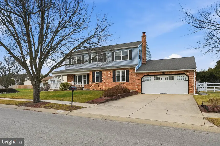 11 Rossiter Cir, Newark, DE 19702 - Image #2