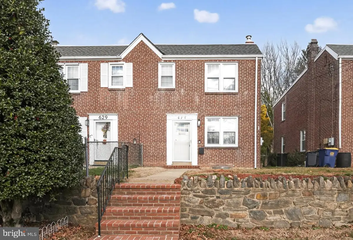 627 South St, New Castle, DE 19720 - #1