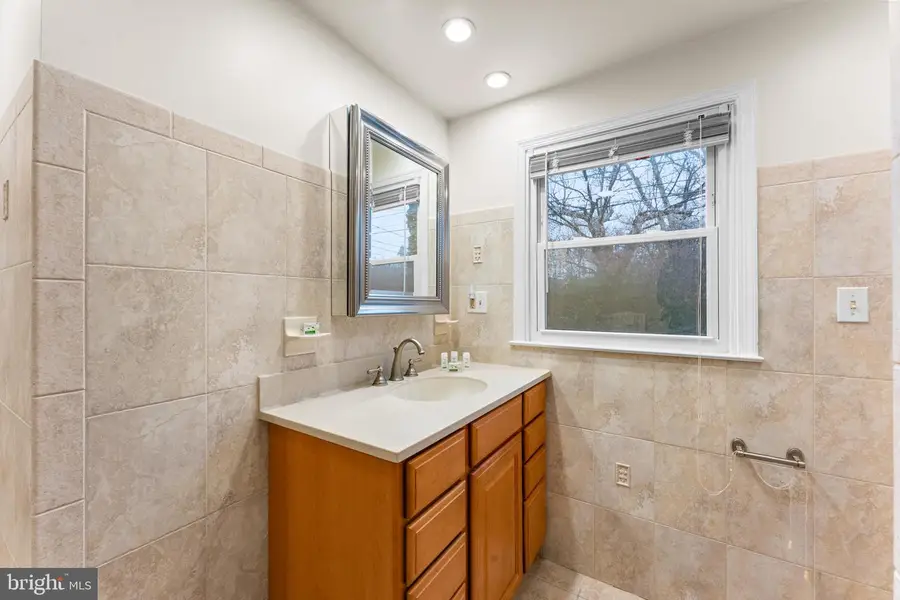 2115 Coventry Dr, Wilmington, DE 19810 - #3