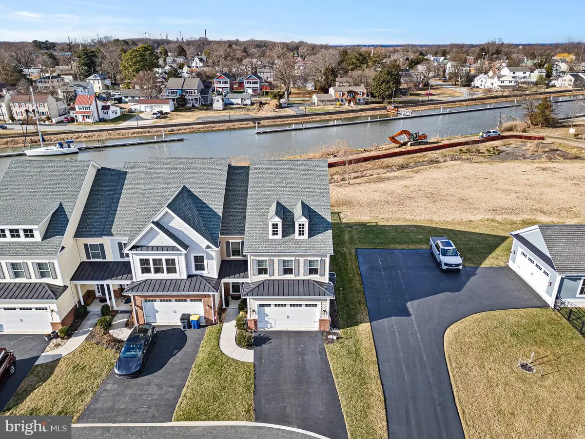 2027 Draper St, Delaware City, DE 19706 - #1