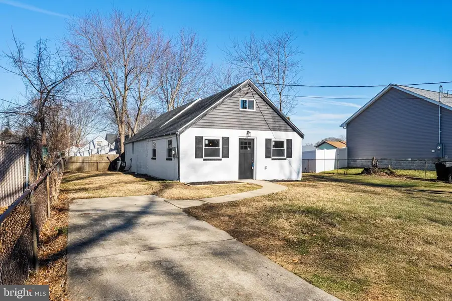 8 Delmar St, New Castle, DE 19720 - #2