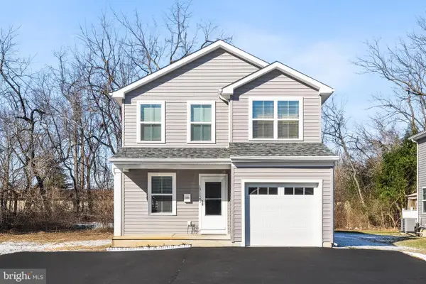 1011 West Ave, NEW CASTLE, DE 19720