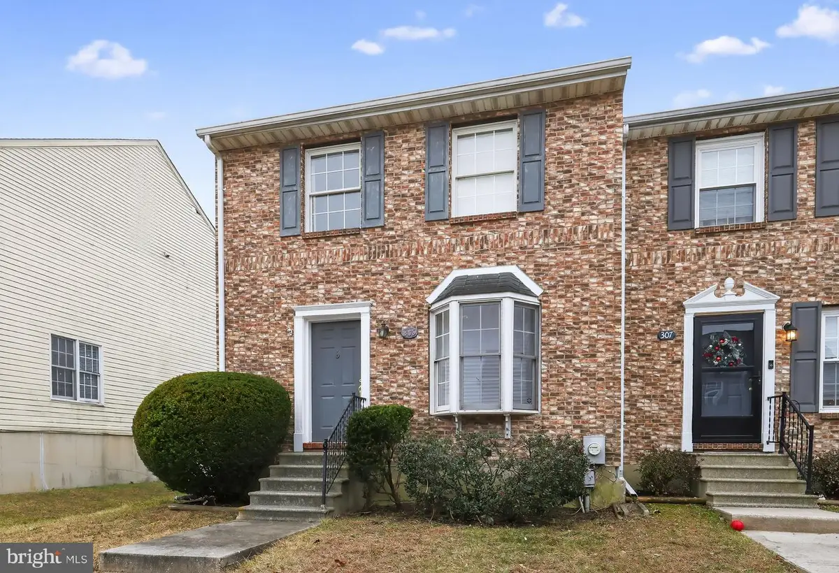 309 Goldsmith Ln, Newark, DE 19702 - #1