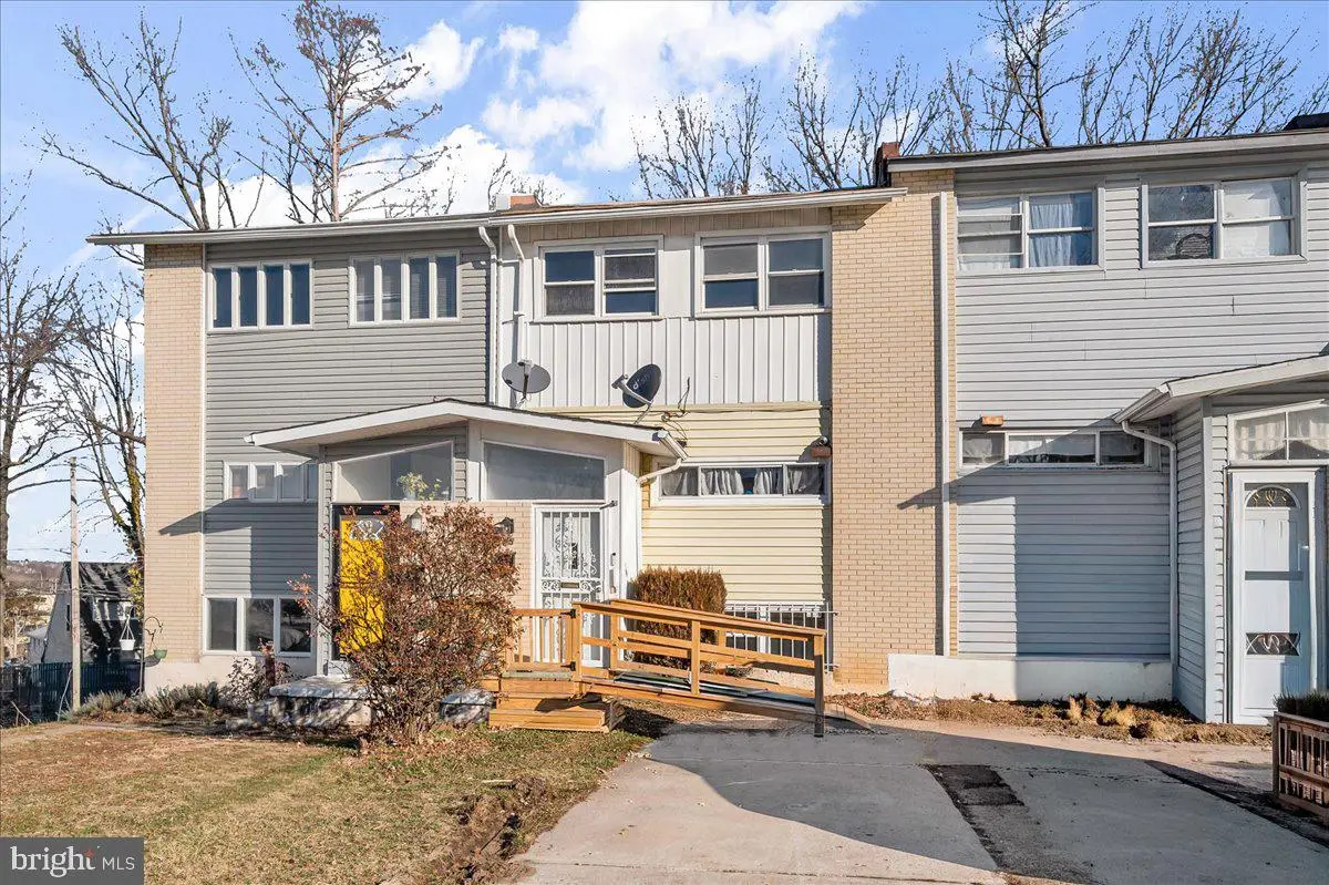 55 Oakmont Dr, New Castle, DE 19720 - #1