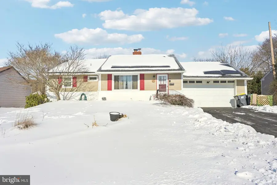 217 Southerland Dr, New Castle, DE 19720 - #3