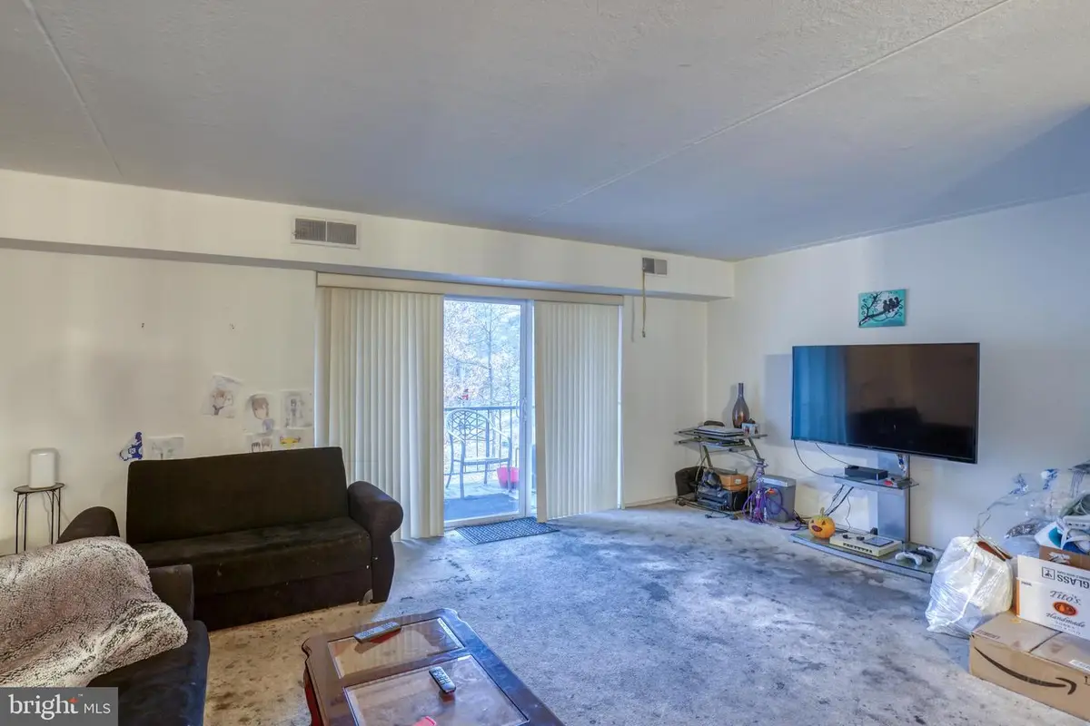 56-302 Welsh Tract Rd #56-302, Newark, DE 19713 - Image #1