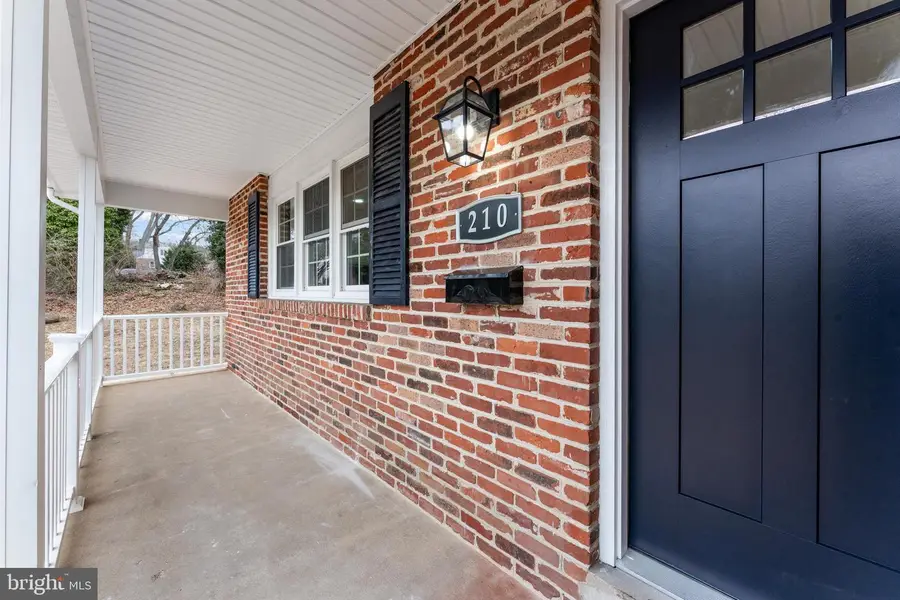 210 Beechwood Rd, Wilmington, DE 19809 - #3