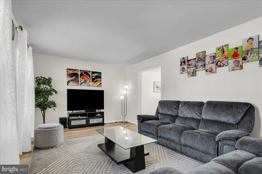 53 Whitson Dr, Newark, DE 19702 - Image #3