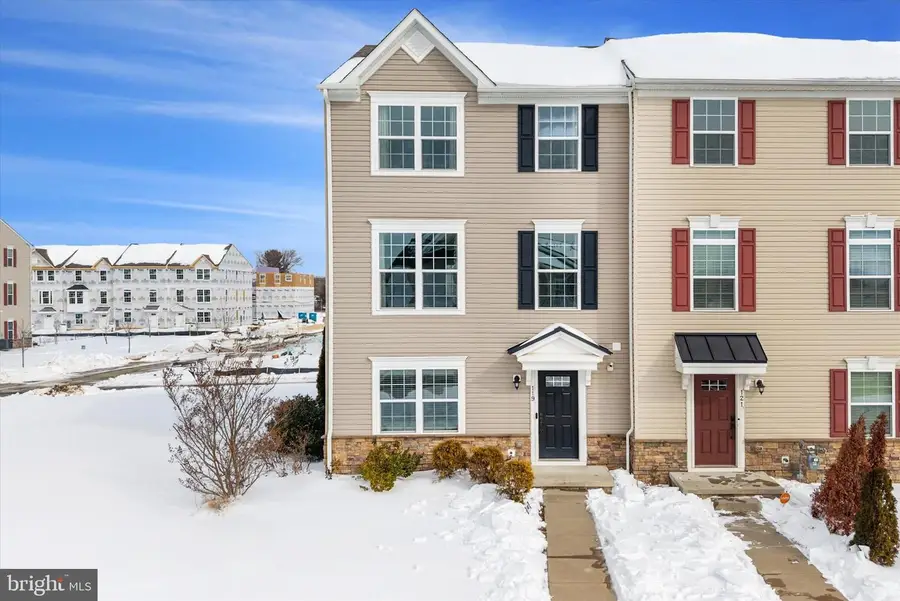 119 Felix Dr, Newark, DE 19713 - Image #2