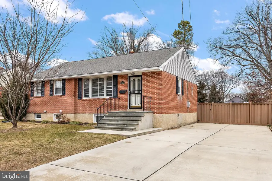 305 W Delaware Ave, Wilmington, DE 19809 - Image #2