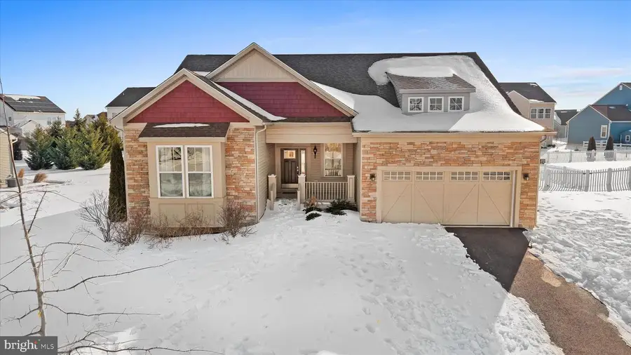 1220 N Olmsted Pkwy, Middletown, DE 19709 - Image #2