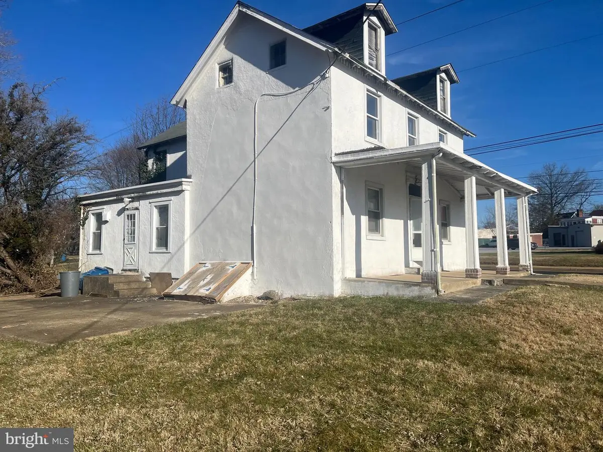 408 Marsh Rd, Wilmington, DE 19809 - Image #1