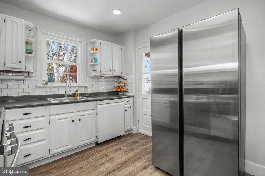 211 Atkins Ave, Wilmington, DE 19805 - Image #3