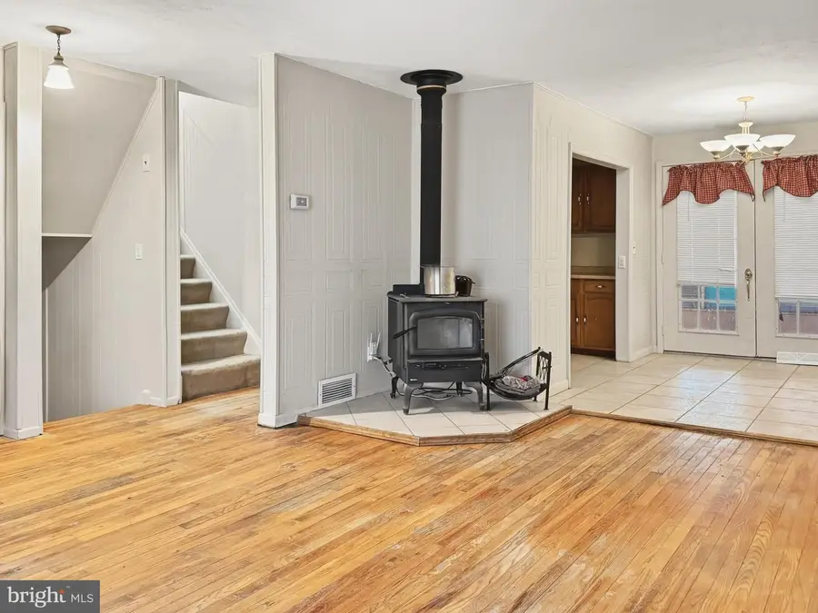 517 Darley Rd, Claymont, DE 19703 - #2