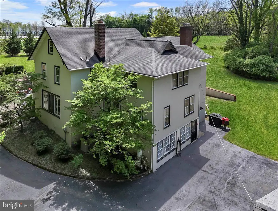 915 Centre Rd, Wilmington, DE 19807 - #3