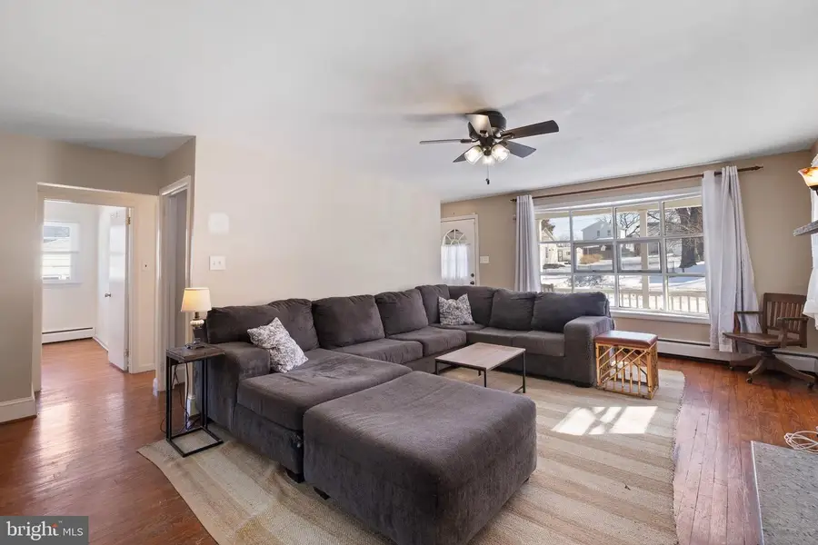 305 Newport St, Wilmington, DE 19804 - #3