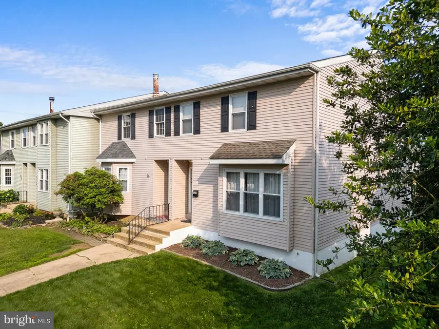 128 E Green Valley Cir, Newark, DE 19711 - #3