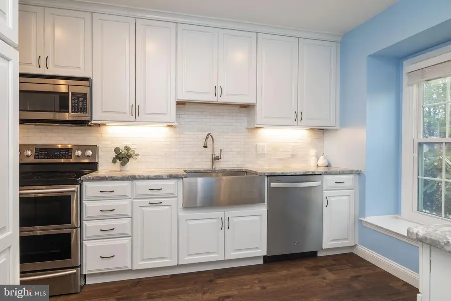 311 Stoneham Dr, Hockessin, DE 19707 - #2