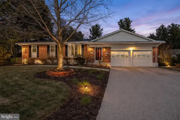 8 Hearn Pl, NEWARK, DE 19711