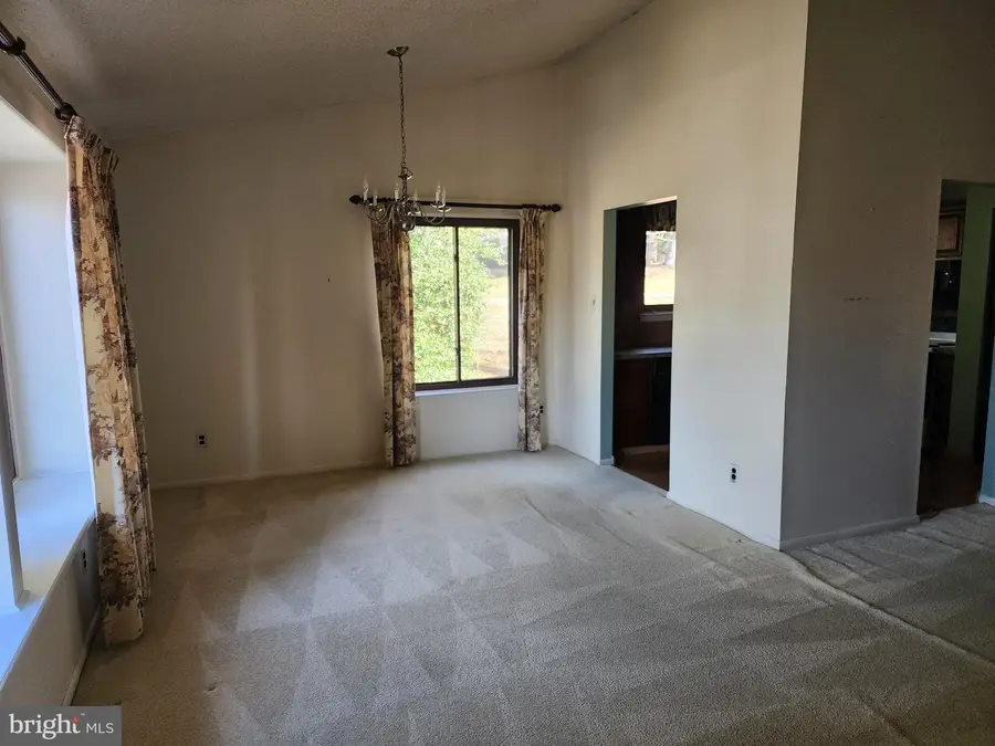 3377 Champions Dr, Wilmington, DE 19808 - #2