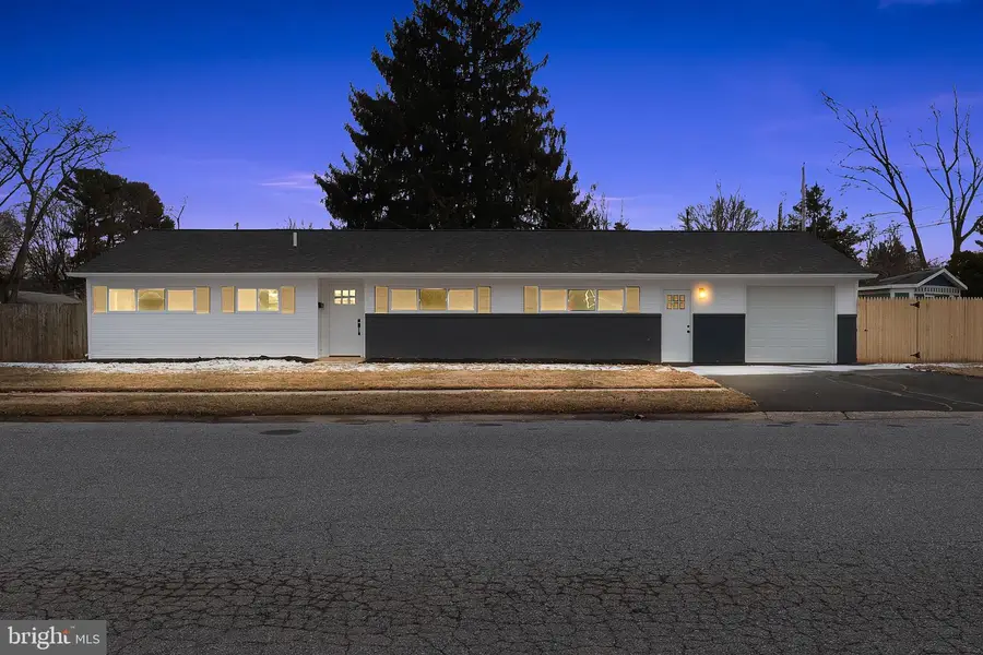 26 Kensington Ln, Newark, DE 19713 - #3