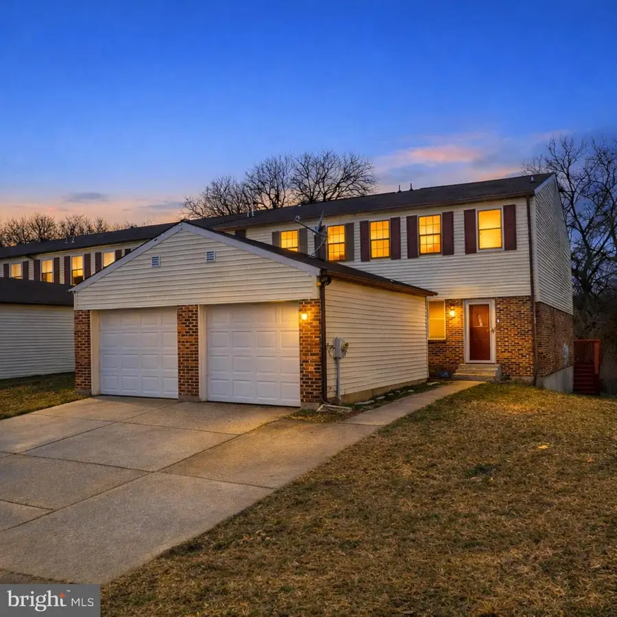 222 Springwood Dr, Bear, DE 19701 - #2