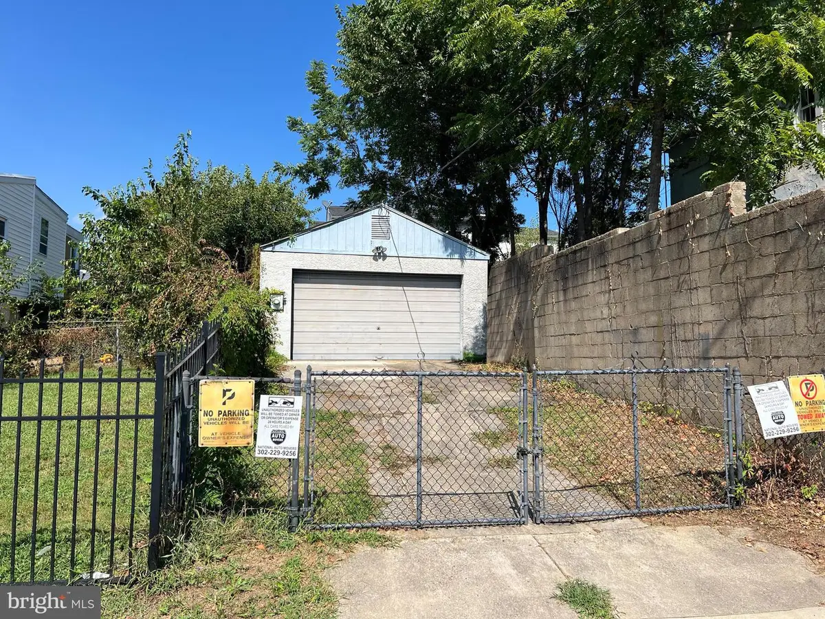 701 E 6th St, Wilmington, DE 19801 - #1